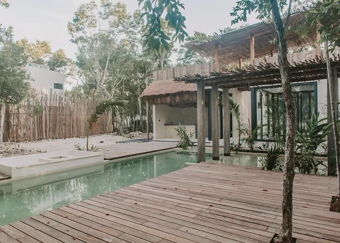 Jungle-Chic Luxurious Tulum Home