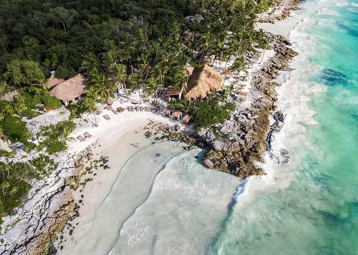 Hotel with pool: Casa Agape Hotel Tulum With Beach Club Access